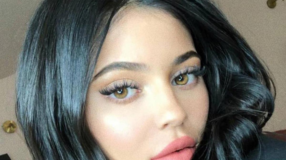 Kylie Jenner cumple la mayoría de edad