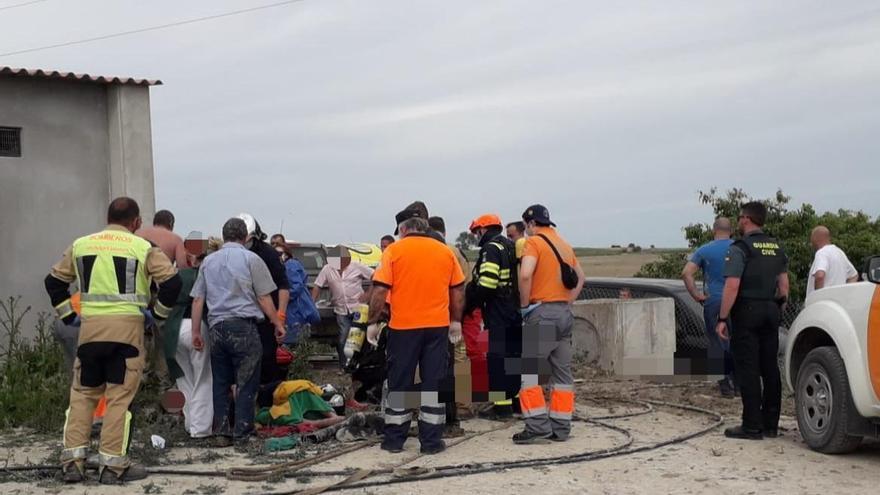 Cuatro personas intoxicadas, dos de ellas de gravedad, al inhalar gas alcantarilla en una granja porcina