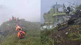 Las autoridades de Indonesia hallan los restos del avión desaparecido el sábado con once personas a bordo