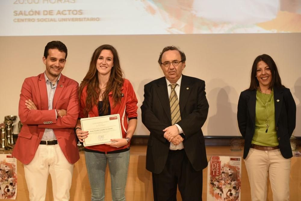 La Universidad de Murcia reconoce a sus mejores deportistas en su primera gala de fin de curso