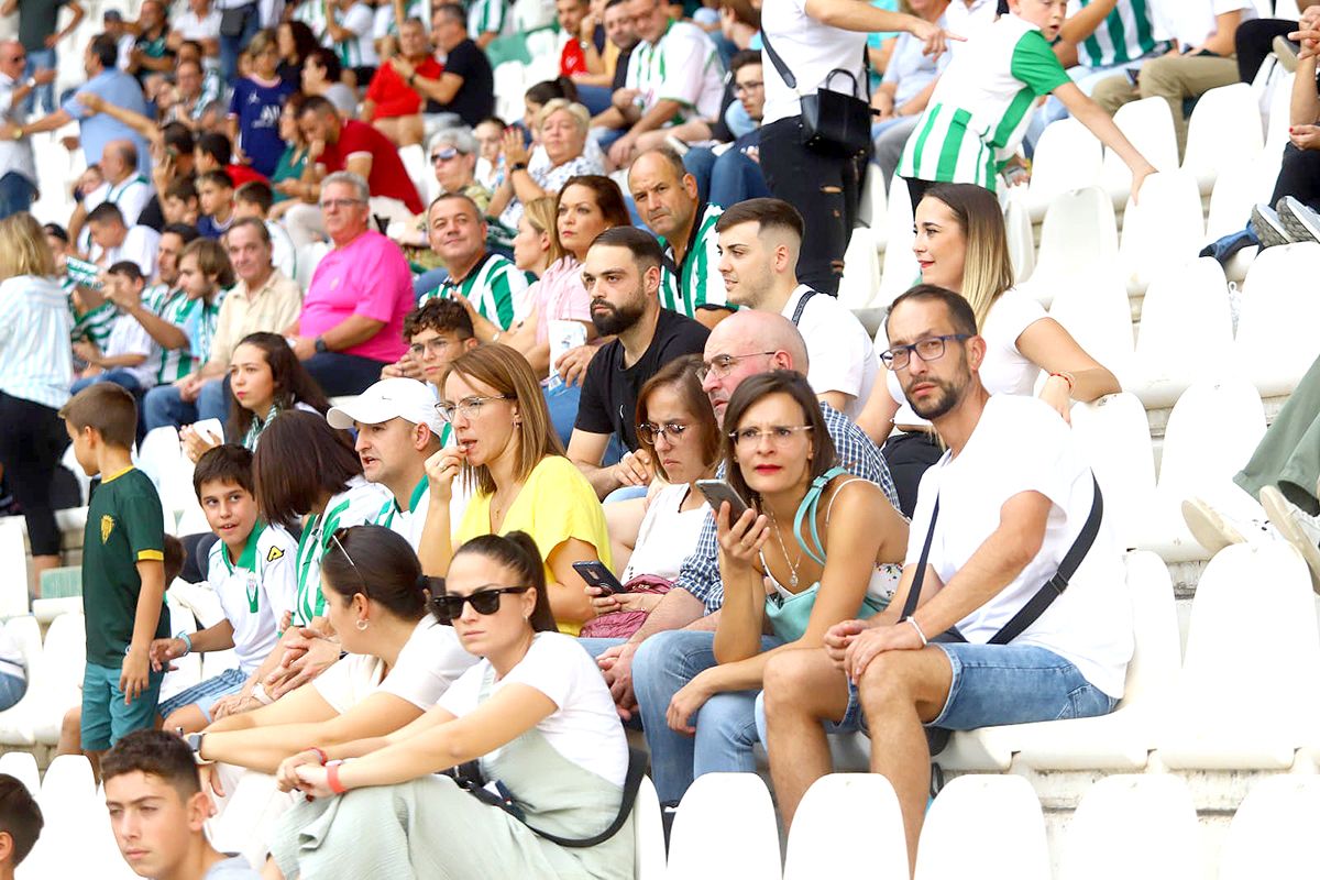 Las imágenes de la afición del Córdoba CF - Sanse