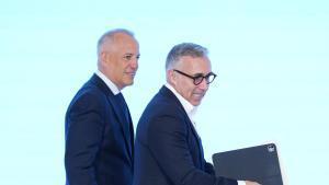 El director financiero de Banco Sabadell, Sergio Palavecino (i), y el consejero delegado de Banco Sabadell, Marc Armengol (d), durante la rueda de prensa para presentar los resultados económicos del segundo trimestre de Banco Sabadell, a 24 de julio, en San Cugat del Vallés, Barcelona, Catalunya (España). Este banco cerró el primer semestre del año con un beneficio neto de 971 millones de euros, un 0,5% menos que en el mismo periodo del año anterior, incluyendo la aportación de TSB, que formó parte del grupo durante 4 meses, y que fue vendido a Banco Santander el 1 de mayo. 24 JULIO 2026 David Zorrakino / Europa Press 24/07/2026. Sergio Palavecino;Marc Armengol;David Zorrakino