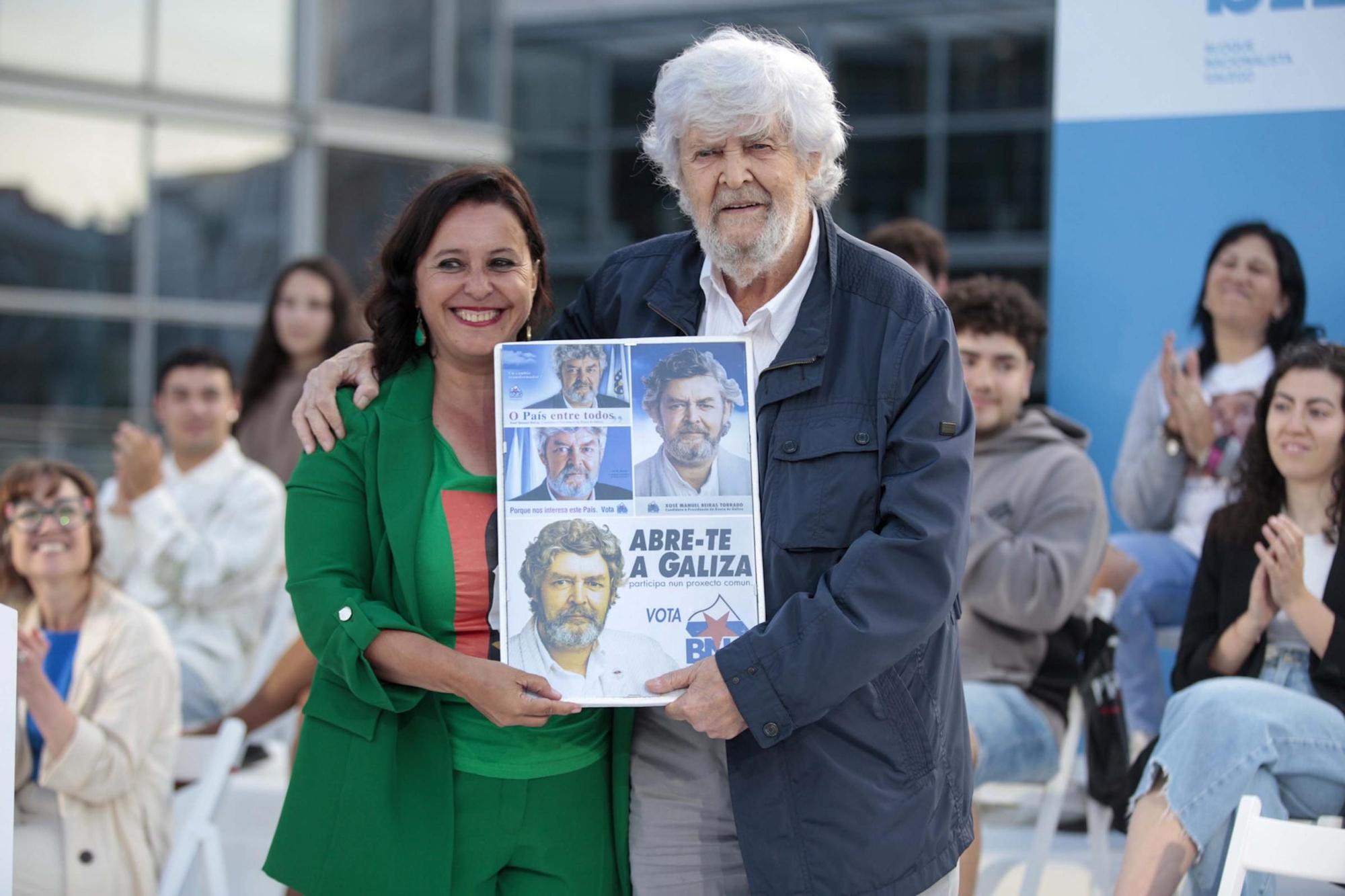 Beiras vuelve en A Coruña a un mitin del BNG para pedir el voto: “Tenemos que lograr que Ana Miranda esté en Europa”