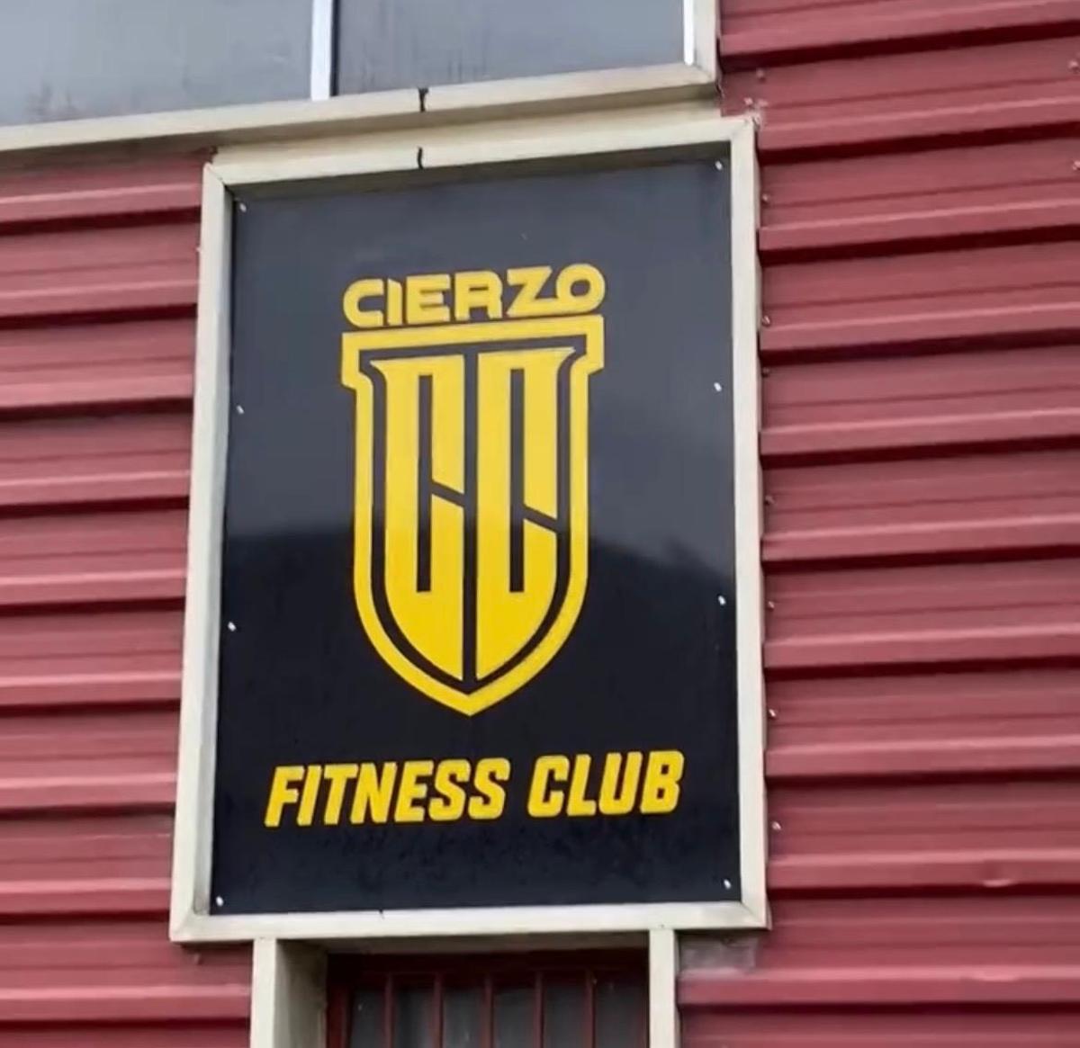Exterior del gimnasio 'Cierzo Fitness Club' ubicado en Cuarte de Huerva, Zaragoza