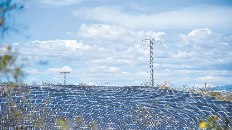 La energía fotovoltaica aporta ya el 27% de la producción eléctrica regional