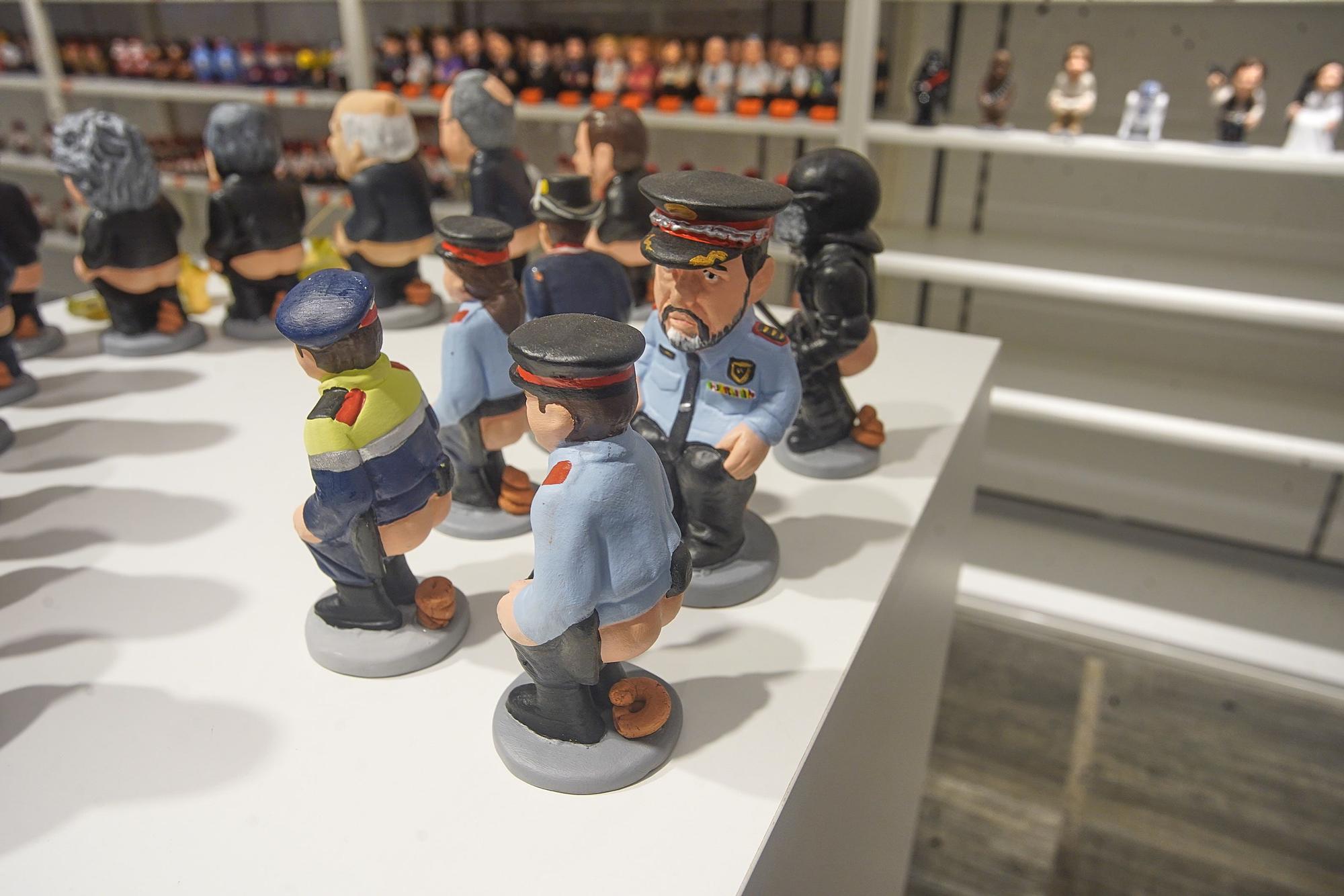 Obren a Girona la primera botiga que ven exclusivament caganers