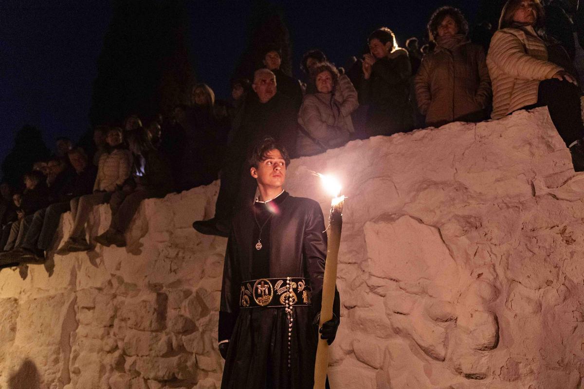 Los momentos más destacados del Viacrucis de la Semana Santa de Sagunt