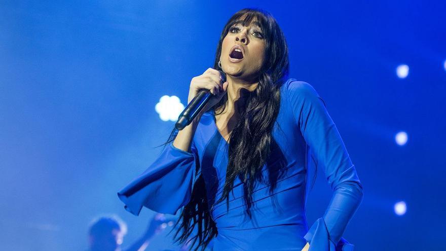 Aitana cautiva en el Sant Jordi con su amable aura pop