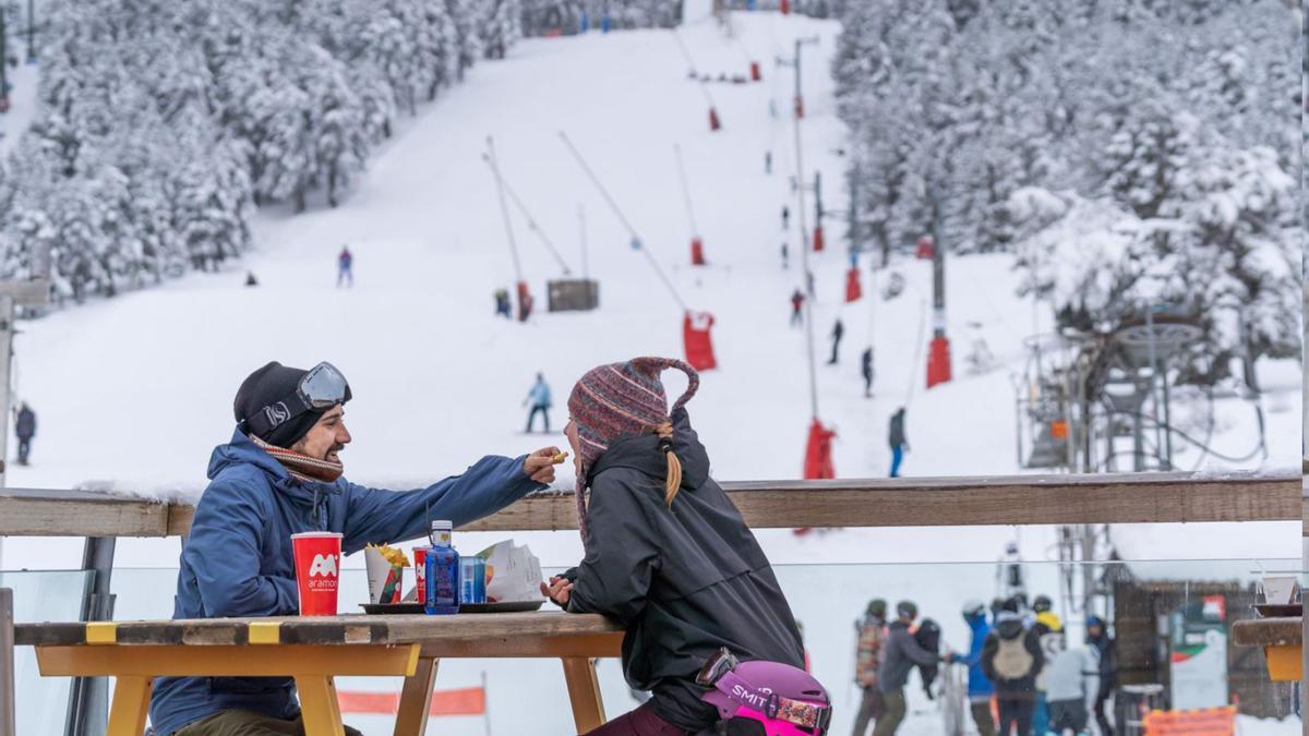El turismo de nieve se reactiva tras  un año congelado