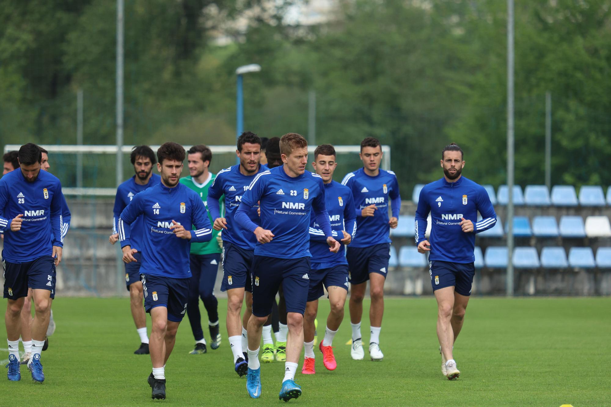 El entrenamiento del Oviedo tras perder en Girona