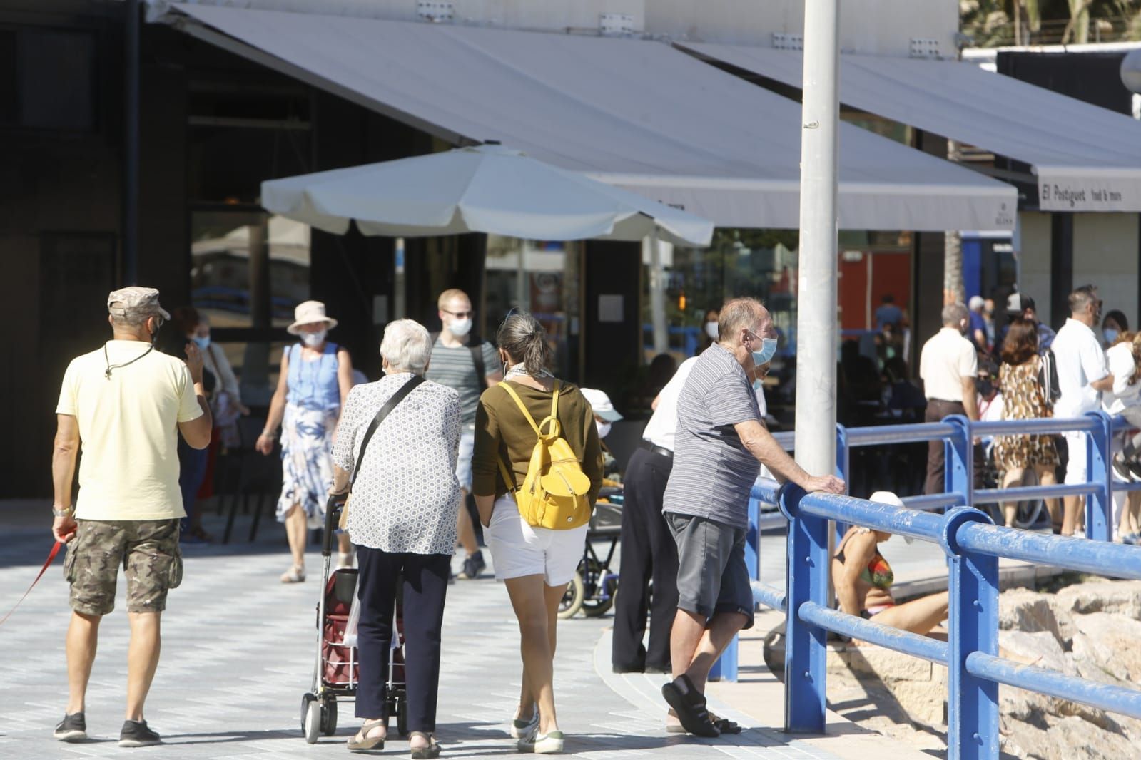 El Día de la Hispanidad en Alicante, en imágenes