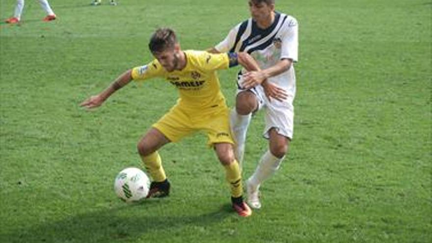 El Villarreal C golea al Segorbe