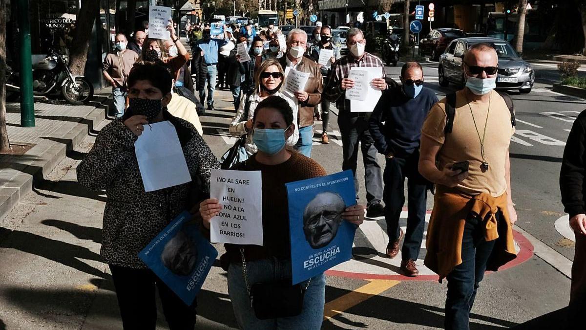 Manifestación contra la zona azul en Huelin celebrada este sábado.