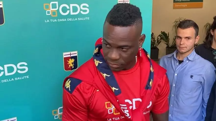 Balotelli ficha por el Genoa: "Estaré listo pronto"