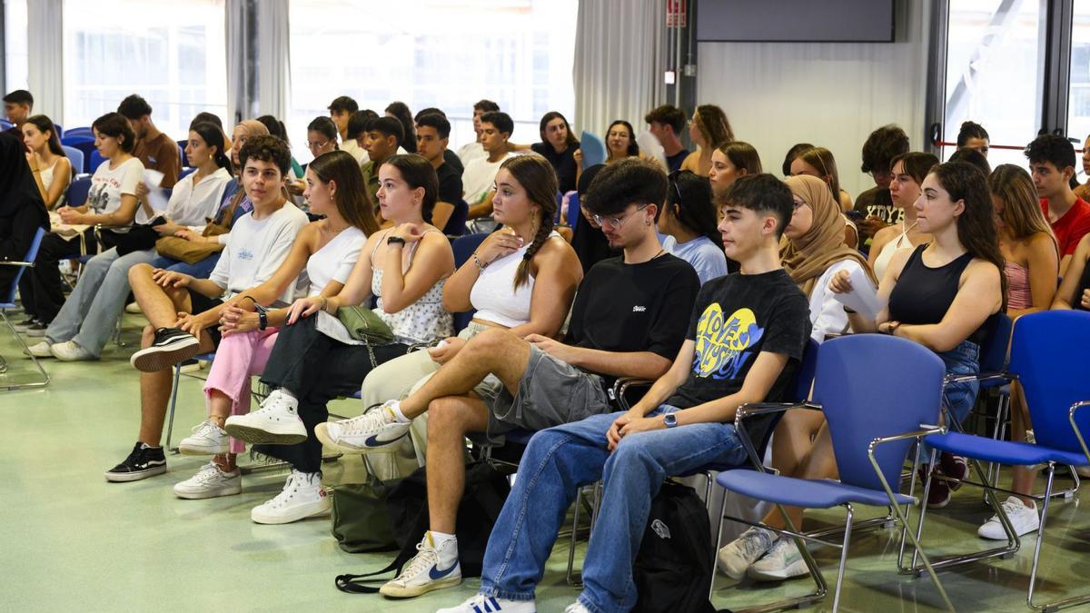 La UPCT registra un récord de nuevos alumnos en una década