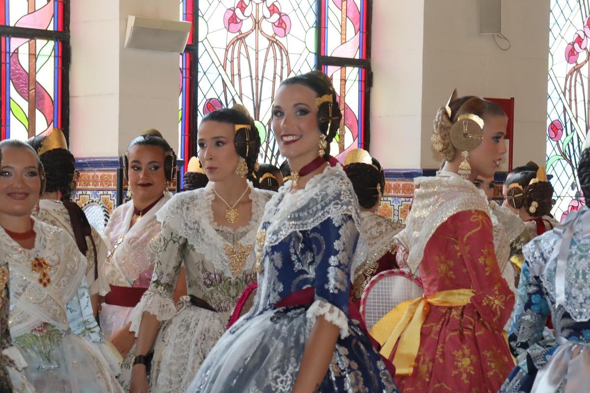 La Batalla (de Flores) de las candidatas a Falleras Mayores de València 2027