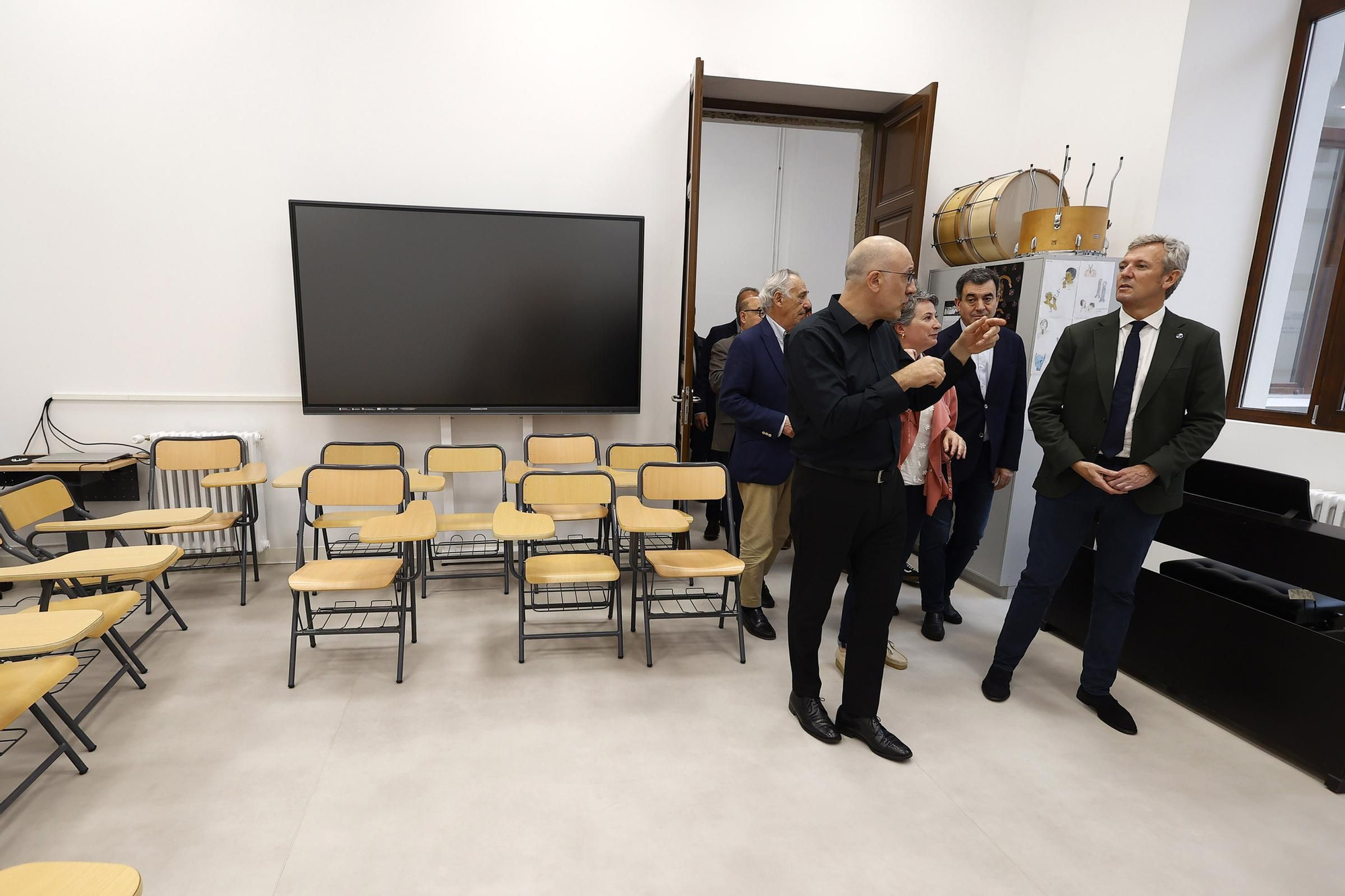 Así lucen tras la reforma dos históricos centros de la educación de vanguardia de Pontevedra