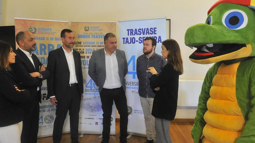 La presentación de la jornada para celebrar el 40 aniversario del trasvase.