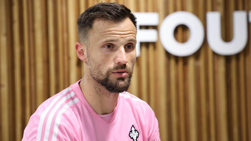 Seferović: &quot;De los diez partidos que faltan, quiero marcar cinco goles&quot;