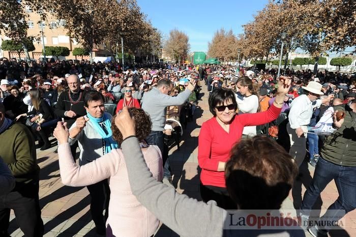 Las pelotas de Patiño reúnen a miles de personas