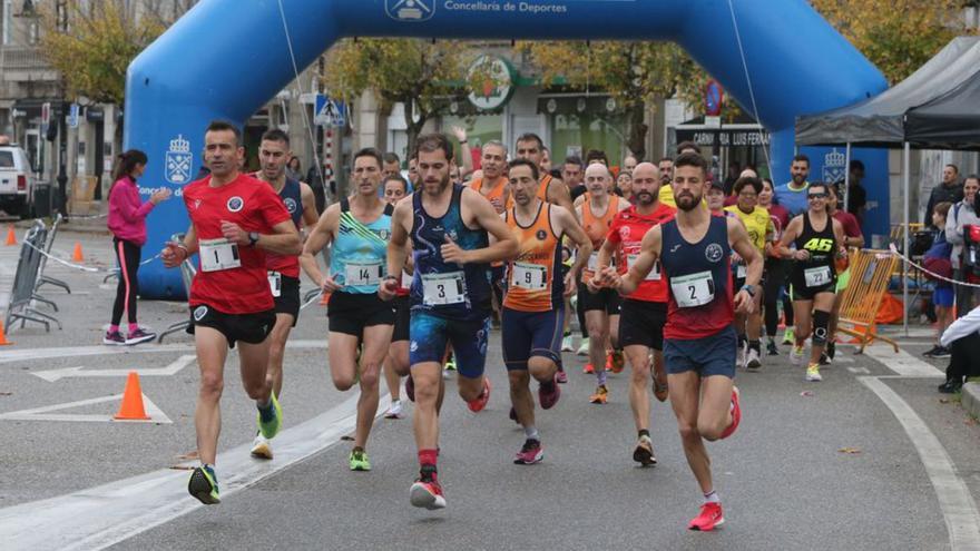 Un momento de la carrera absoluta del año pasado. | S. Álvarez