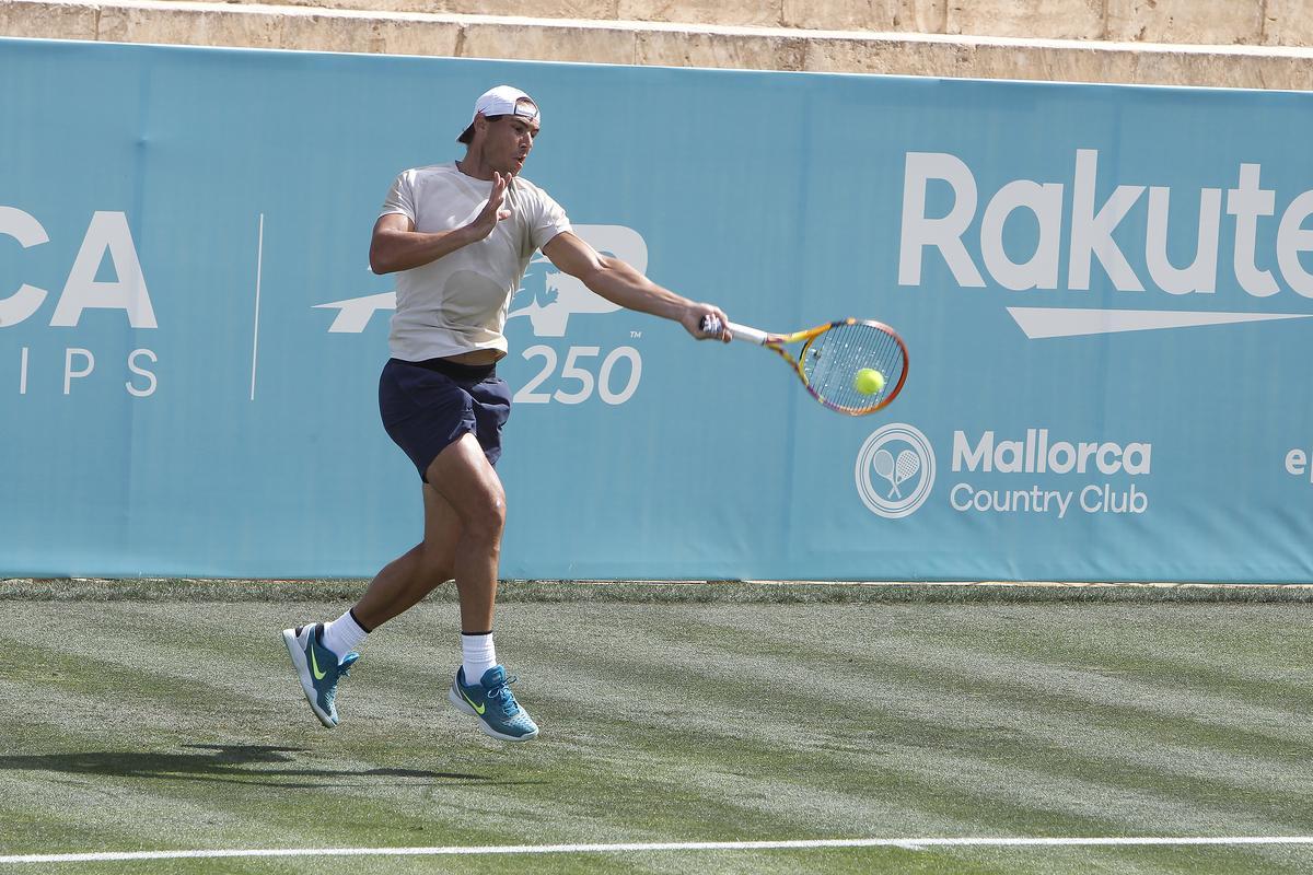 Rafa Nadal viajará el lunes a Wimbledon; así se ha estado preparando