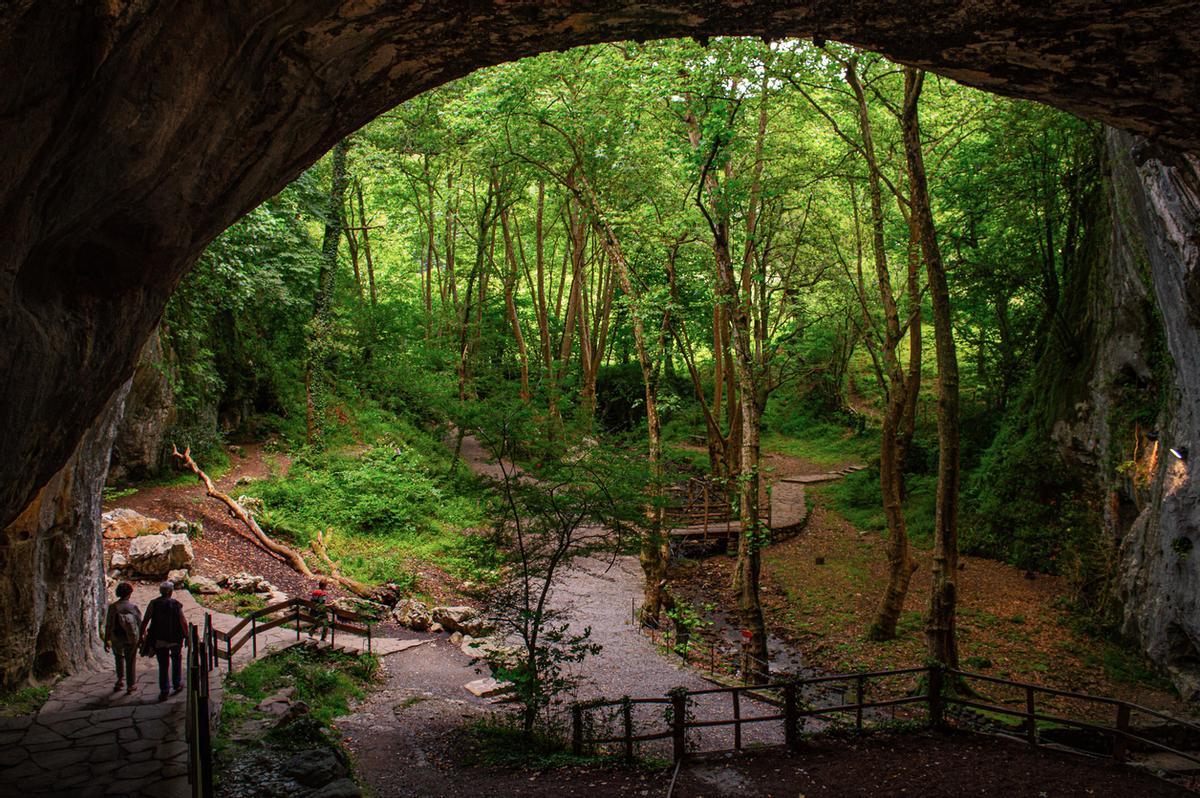 La cueva del País Vasco perteneciente al Camino de Santiago