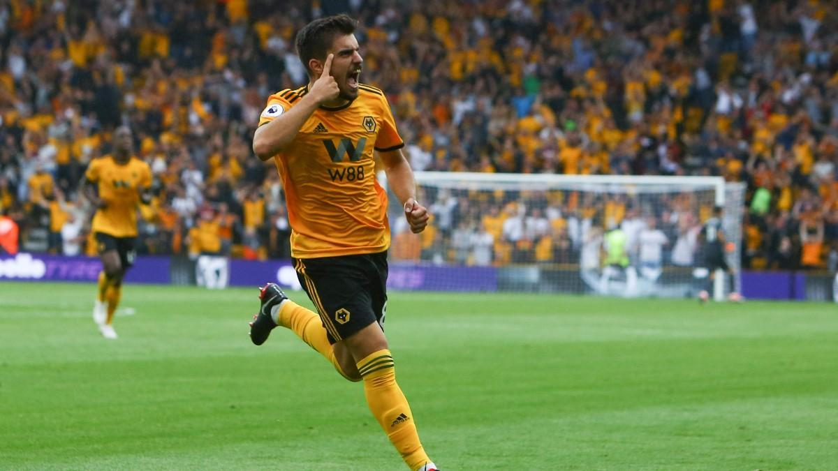 Golazo por la escuadra de Rubén Neves con el Wolverhampton