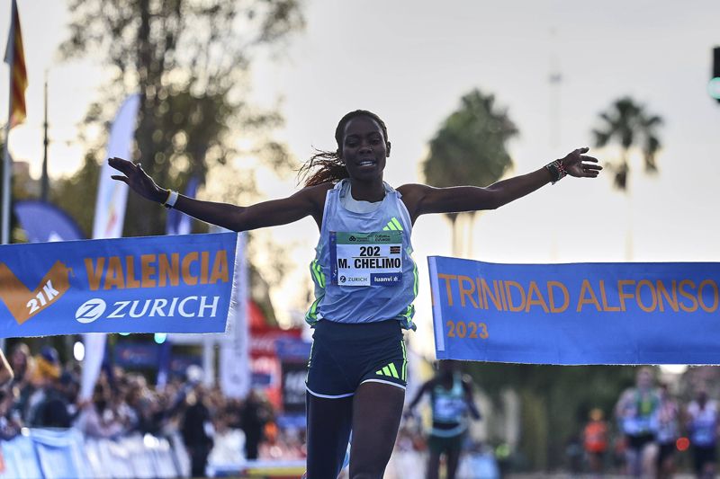 Búscate en la Media Maratón de València 2023