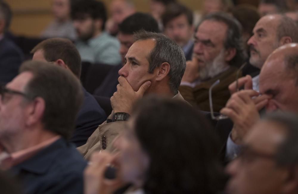 Conferencia de política ambiental de Elena Cebrián en el Club Mercantil