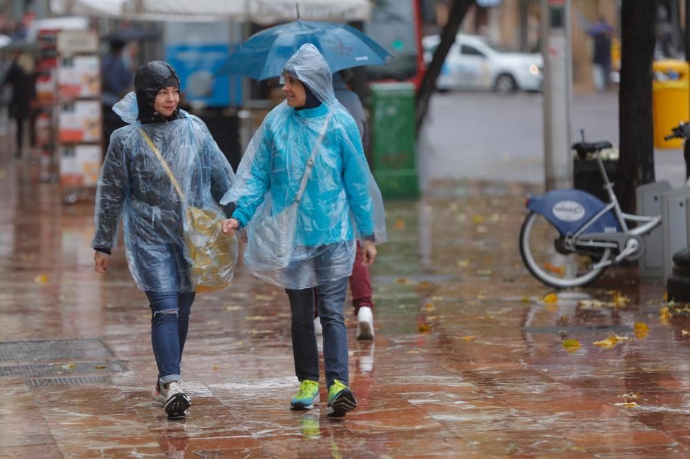 Fuertes lluvias en València