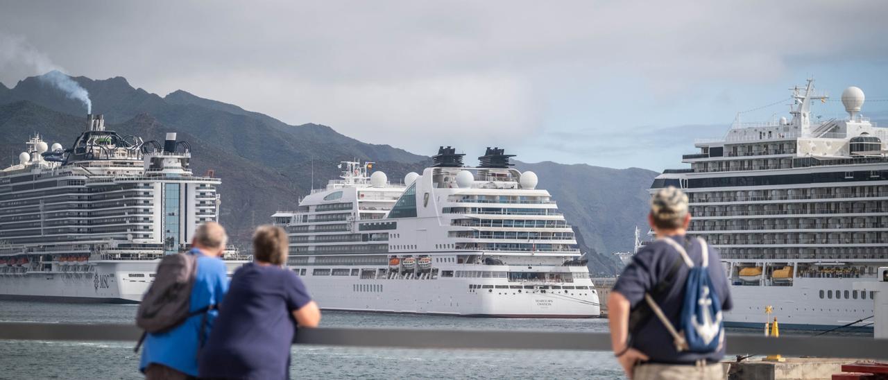 Cruceros en Santa Cruz de Tenerife.