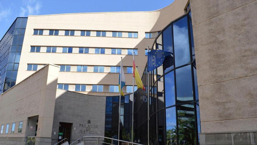 Condenado a dos años de cárcel por agresión sexual a una turista en estado de embriaguez en Tenerife