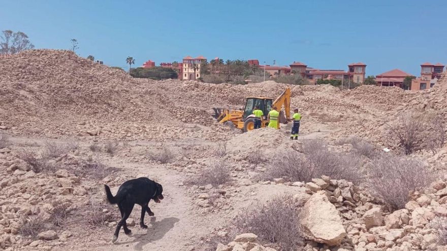 The Consistory evicts 60 people who live in Barranco del Agua