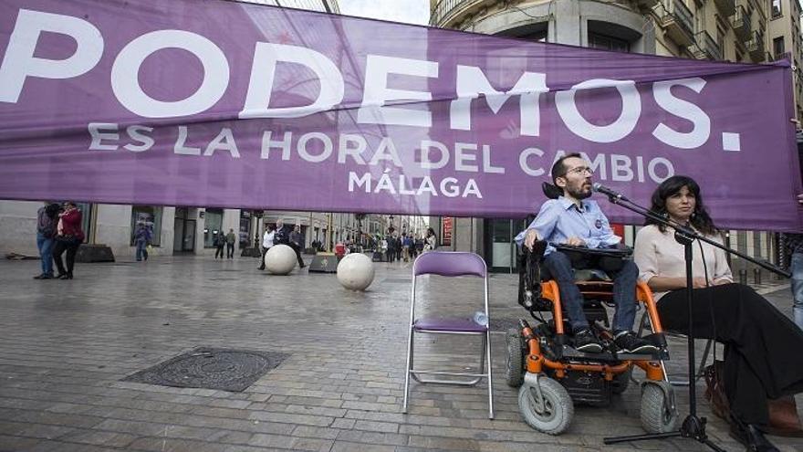 Echenique y Teresa Rodríguez en Málaga capital.