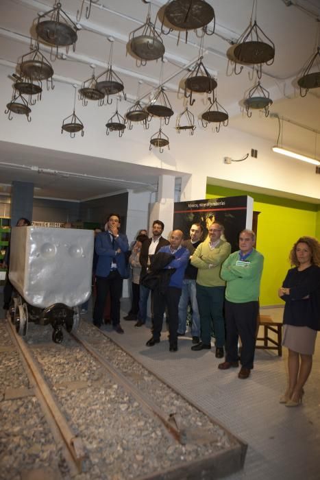 Visita al Pozu Sotón del Colegio de Ingenieros Superiores de Minas, Escuela de Ingeniería de Minas y olegia de Ingenieros Técnicos de Minas