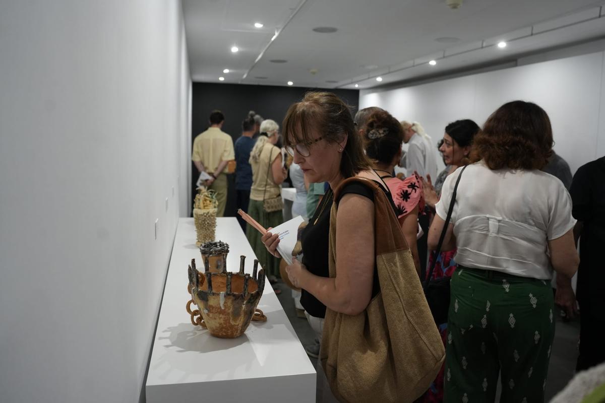 UCOcultura clausura el curso académico en Córdoba con la exposición 'Desvelo y Umbral' de Caroline Krabbe
