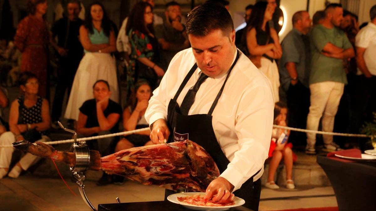 Imagen del Concurso de Cortadores de Jamón de Monesterio