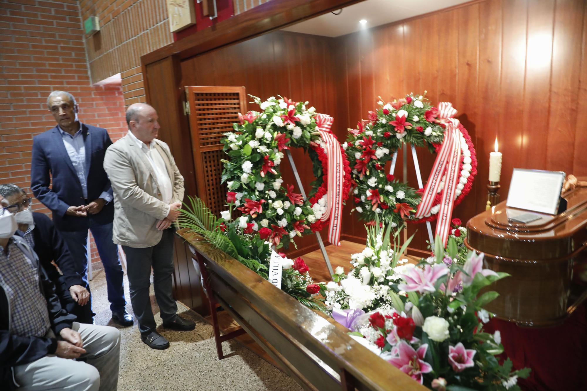 Capilla ardiente de Fernando Fueyo en Gijón