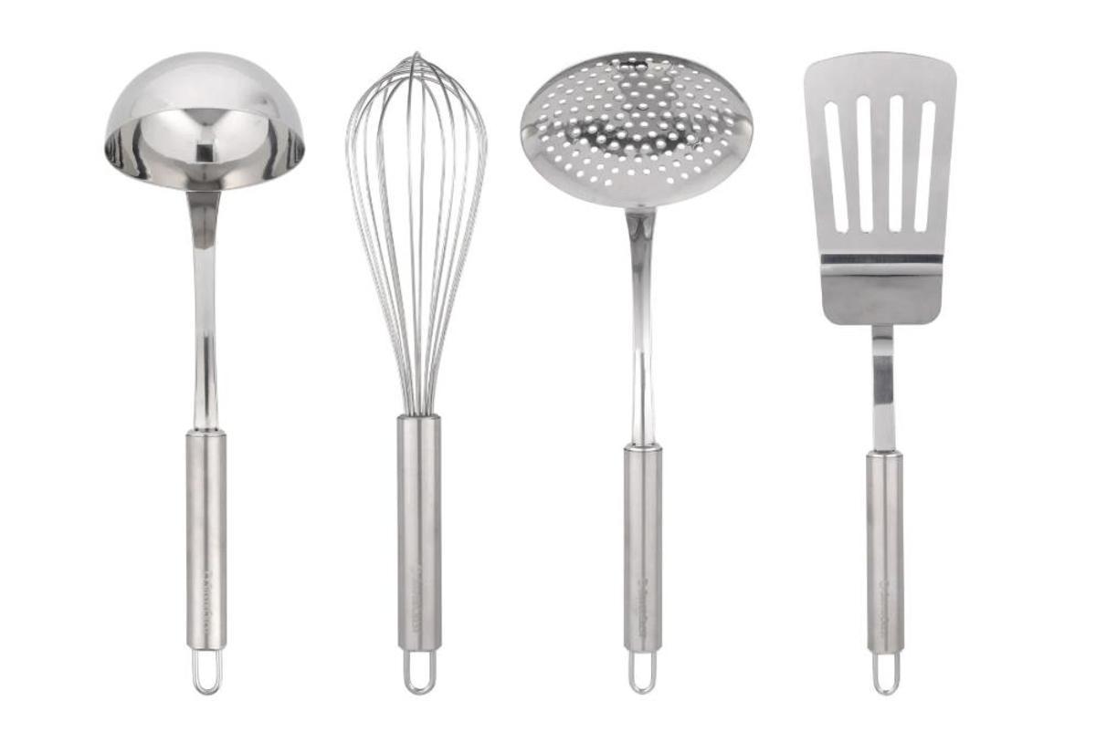 Mañana se esperan colas kilométricas en Lidl para hacerse con el set de utensilios de acero más barato del mercado: disponible por 6,99 euros