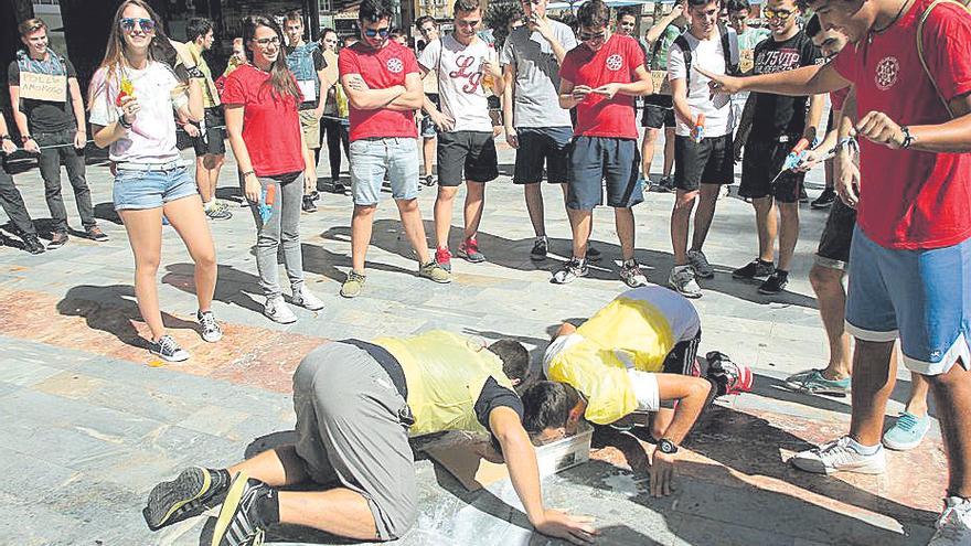 Novatadas de estudiantes en 2015 en Cartagena.