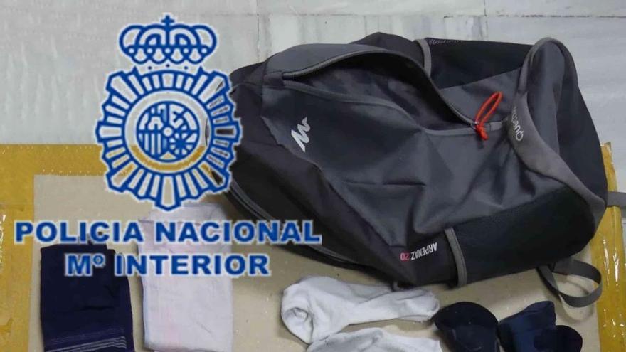 Material incautado a los detenidos.