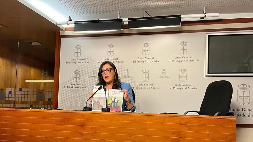 Vox acusa al Gobierno asturiano de gastar dinero público en “imposición lingüística” y critica el viaje del consejero de Medio Rural a Bruselas