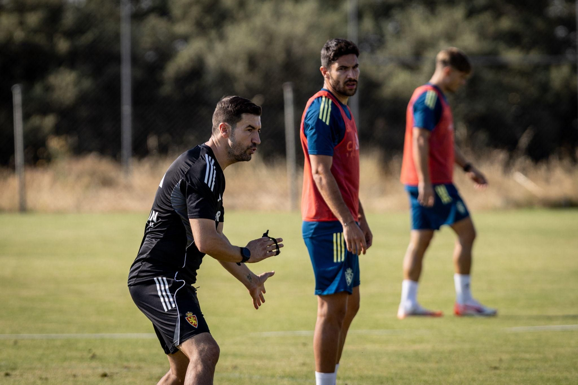 En imágenes | Pretemporada del Real Zaragoza en Los Ángeles de San Rafael: Fernando López se incorpora al stage