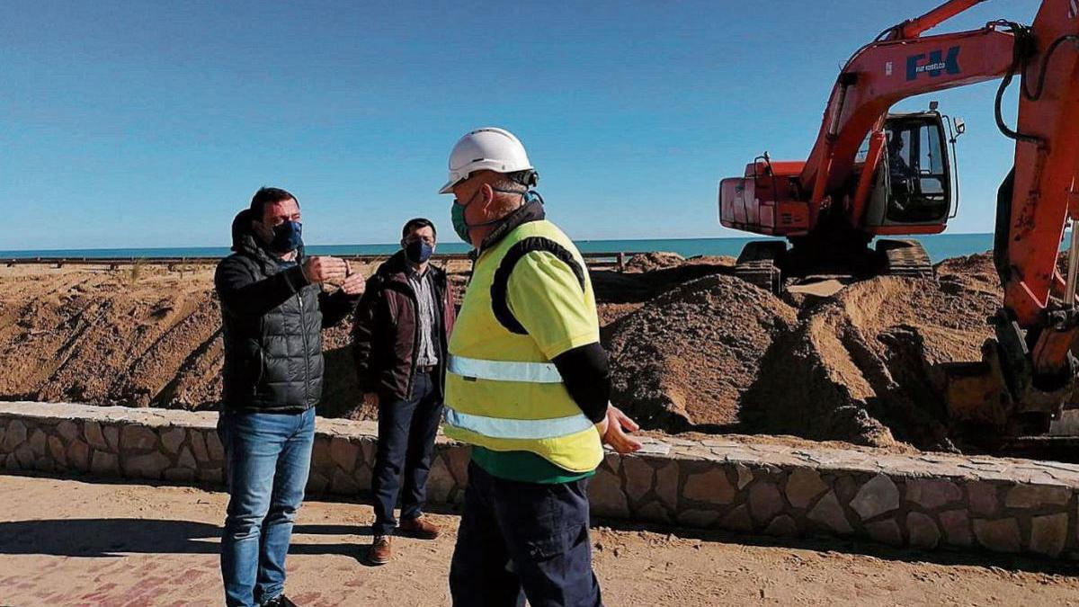 Peñíscola exige a Costas una solución «definitiva» para preservar sus playas