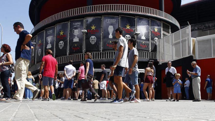 Quedan menos de mil entradas para el Valencia-Barça