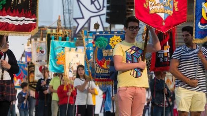 Los últimos preparativos  para la elección de las Belleas