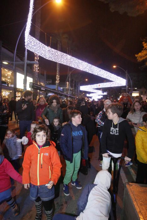 Encesa de llums de Nadal a Platja d'Aro amb els Pastorets Rock