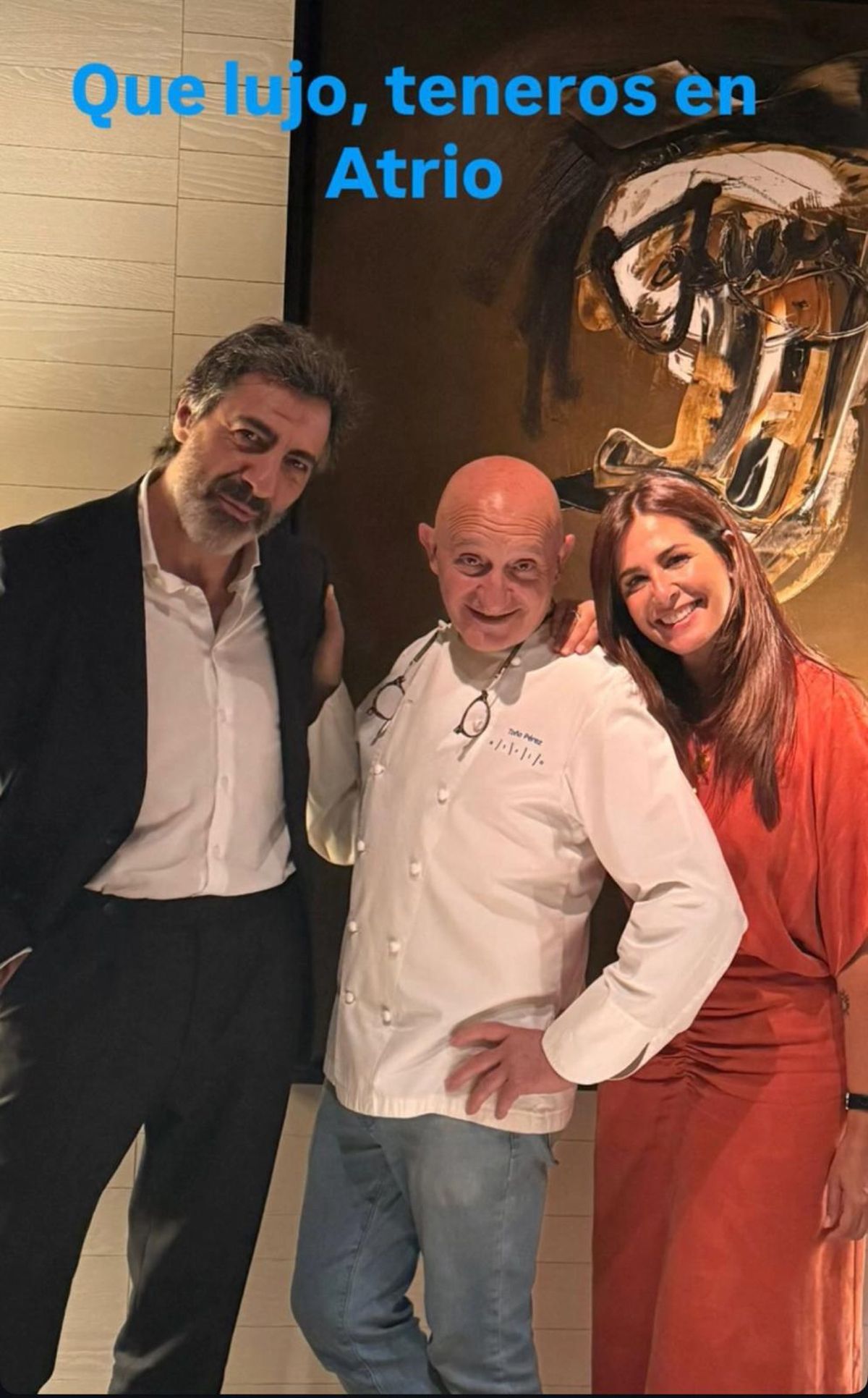 Toño Pérez con Nuria Roca y Juan del Val.