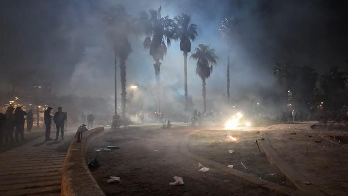 Detenidos tres ‘piroturistas’ alemanes tras causar destrozos en un hotel de Valencia detonando potentes petardos en la habitación